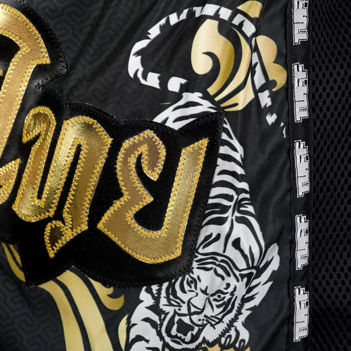 TUFF Muaythai Shorts Retro Style - MSC120 - Black Twin Tiger